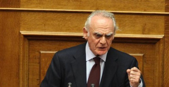 Greece: First politician arrested over corruption