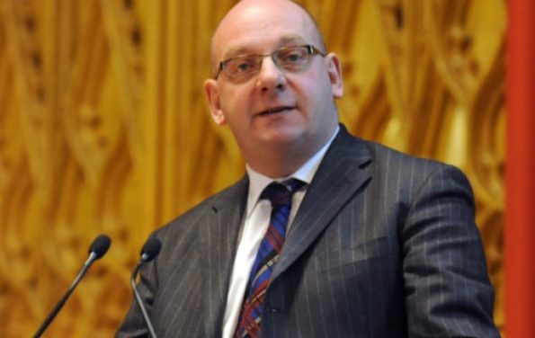 UK: Edinburgh City Council repairs boss suspended in corruption probe