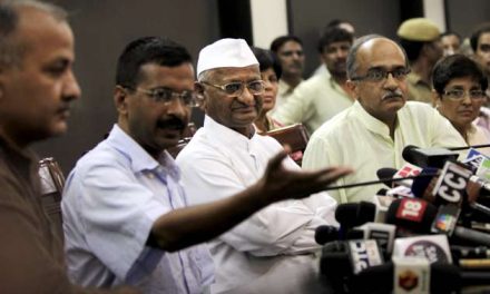 India: Anna Hazare launches protest against government