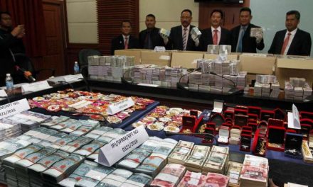 Malaysia: Anti-corruption officers seize $13 million in cash