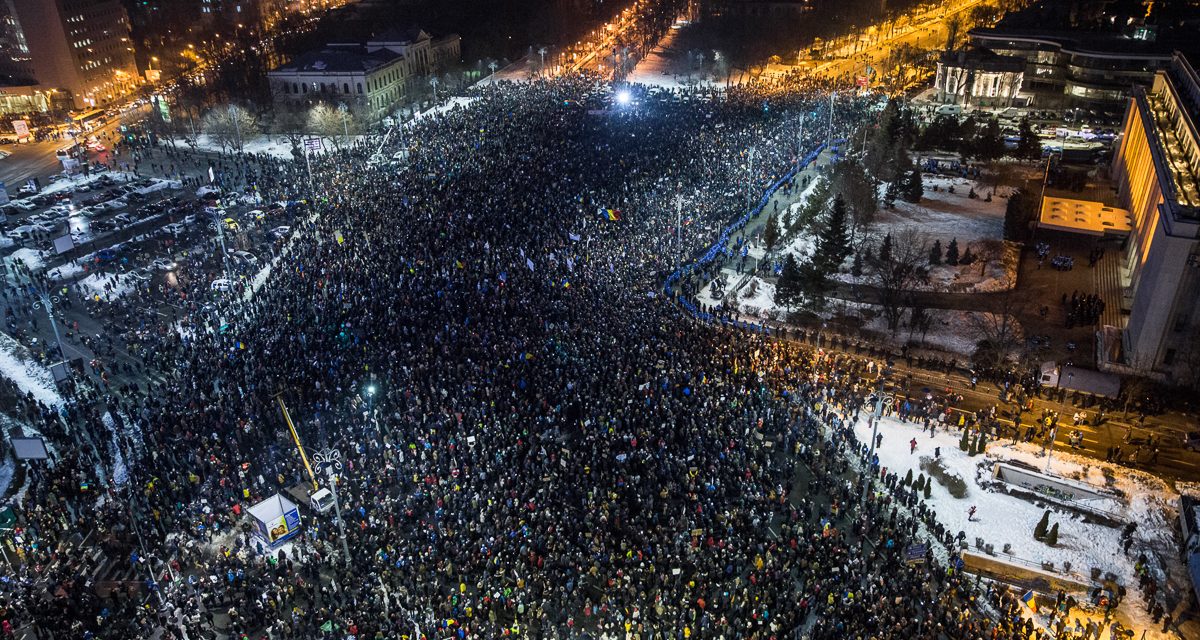 Romania: Biggest anti-corruption rally in decades