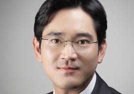 South Korea: Samsung chief arrested on corruption charges