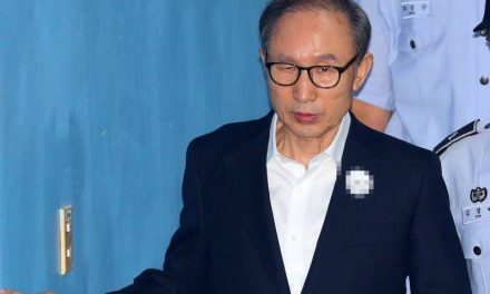 South Korea: Former president Lee granted bail in bribery case