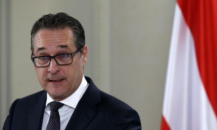 Austria: Political corruption causes a national election