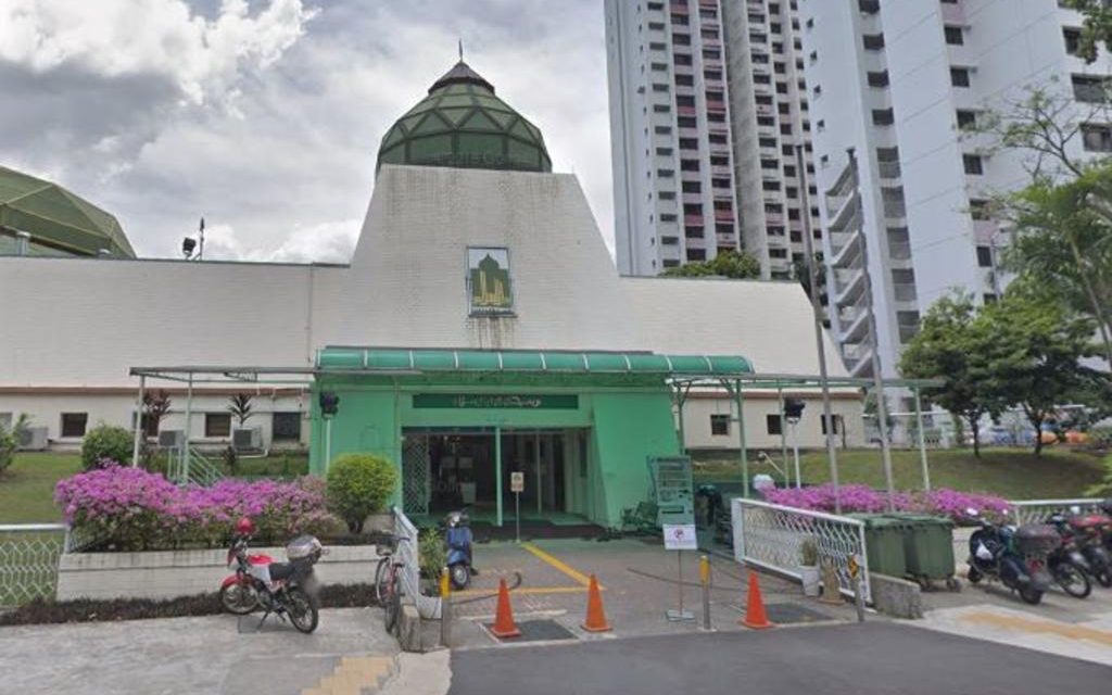 Singapore: Former mosque chairman jailed for 27 months for stealing S$372,000 of donations.