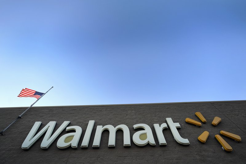 USA: Walmart agrees to pay $282 million in global settlement of foreign corruption charges.