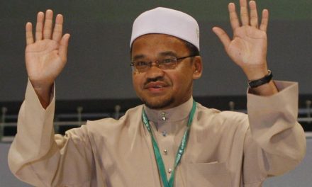 Malaysia: PAS former deputy president Nasharudin Mat Isa charged for corruption