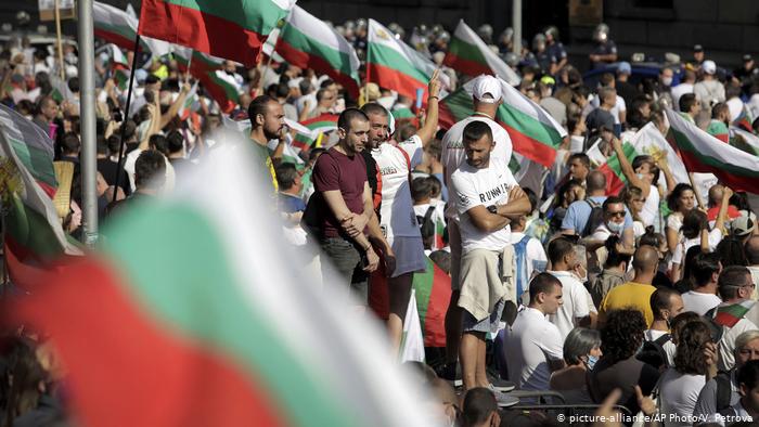 Bulgaria: Protests and corruption crisis.
