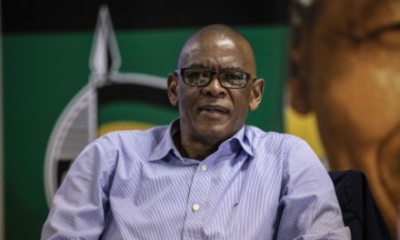 South Africa: Ruling party leader to be arrested for corruption.
