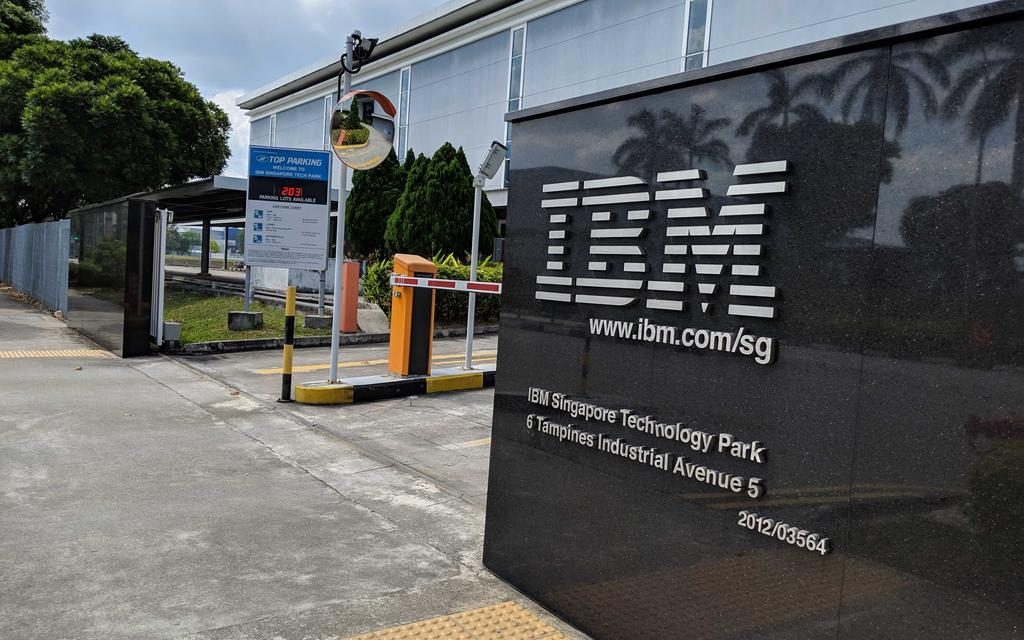Singapore: Three men attempt to cheat IBM of S$160,000.